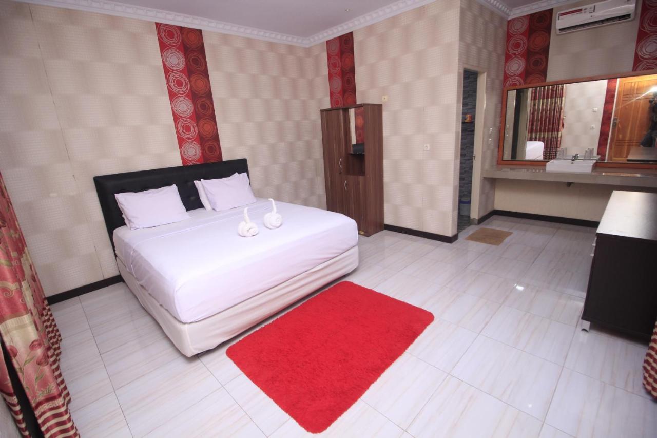 Tangkoko Lodge Bitung Ngoại thất bức ảnh