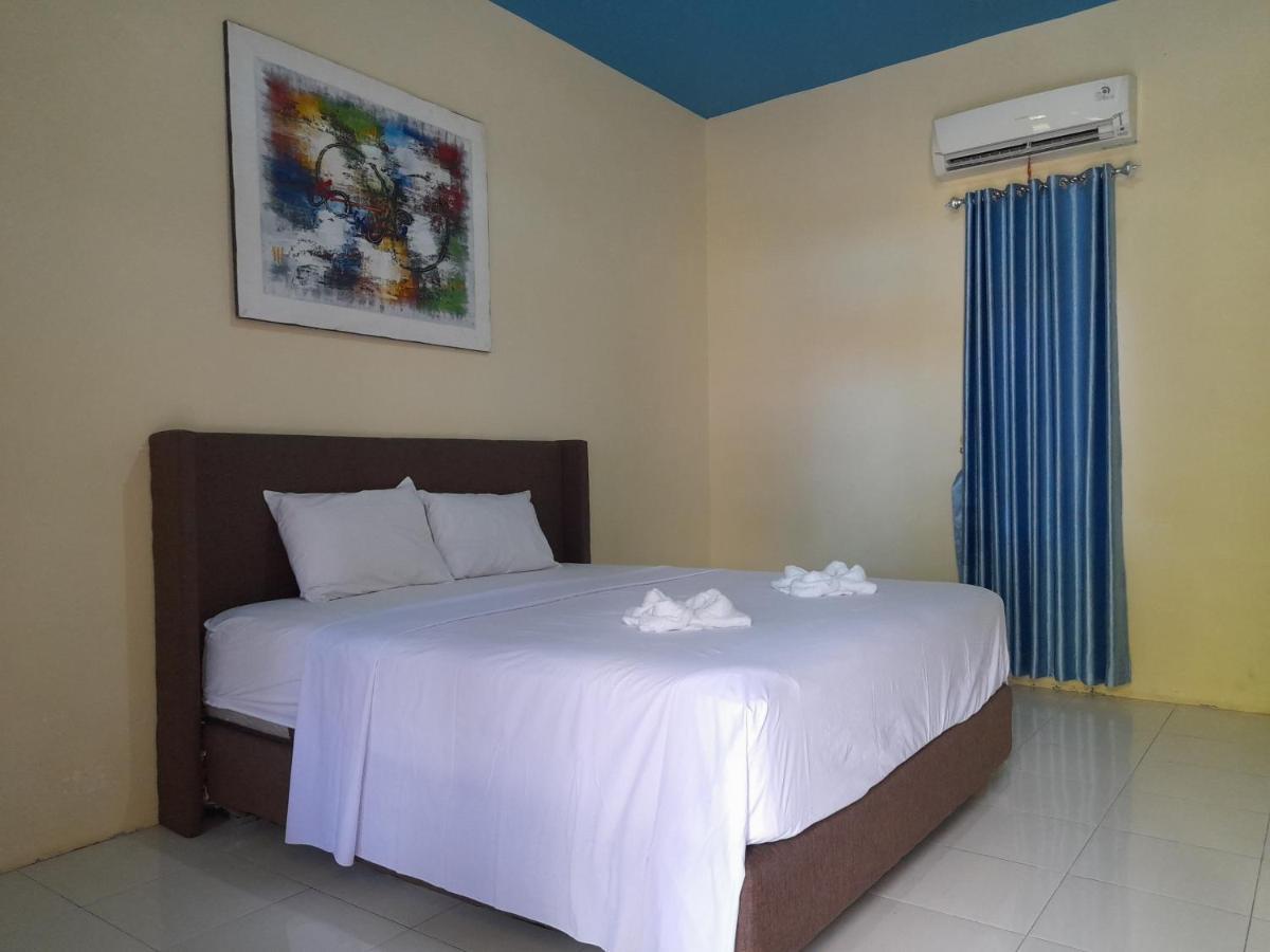 Tangkoko Lodge Bitung Ngoại thất bức ảnh